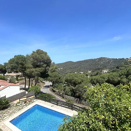 Encantadora Casa Individual Con Vistas Al Mar Y Piscina Privada - Es-226-28 *